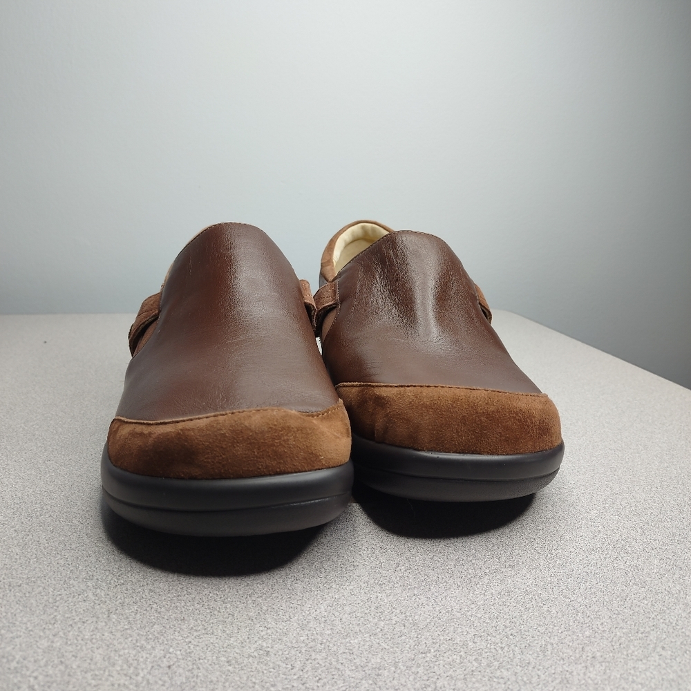 Alegria Paityn (Women's) Sleek Slip-On Shoes.